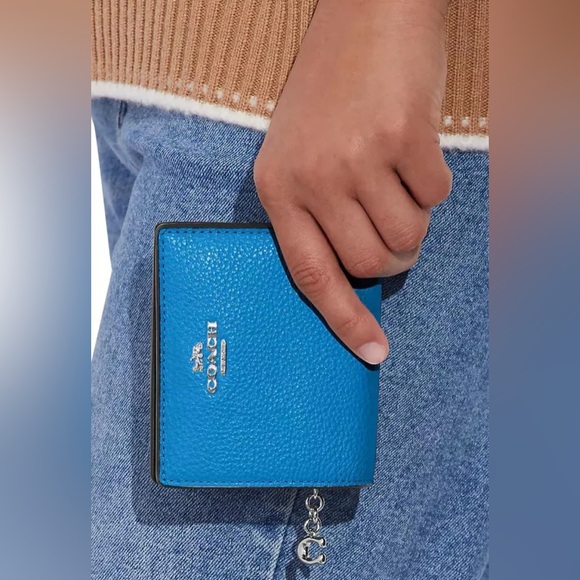 C2862 - Coach Snap Wallet - Picture 14 of 14